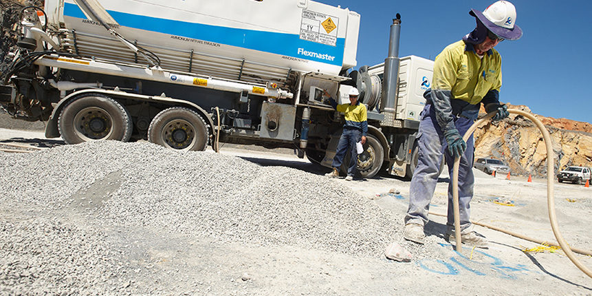 20140626_Orica_Product-Delivery-2-861×430