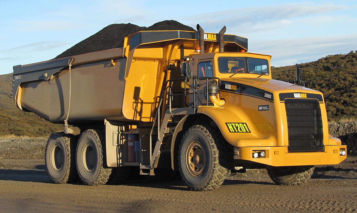 3900-Dump-Truck