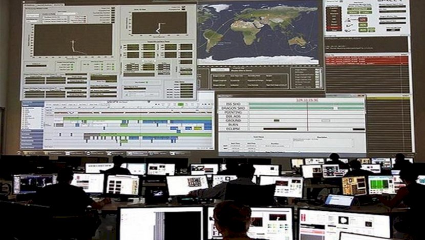 Saber-Astronautics-PIGI-installation_d171