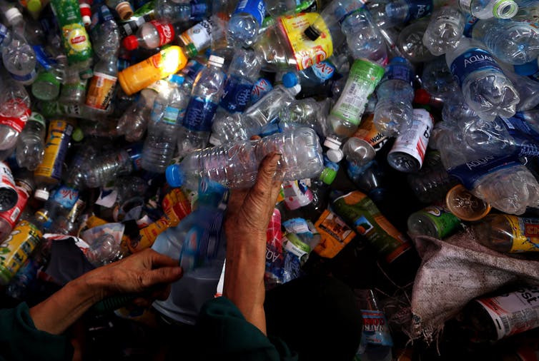 file-20191023-119449-1oe9th8