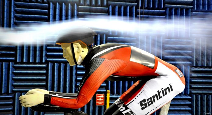 smart-aerodynamic-helmet-696×378