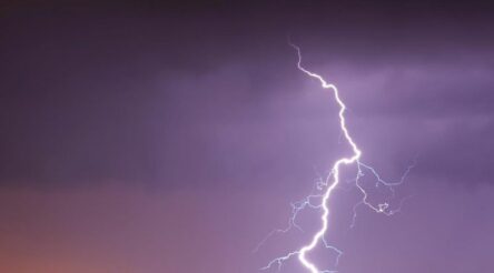 Image for Swinburne, LPI work together to build better lightning protection products