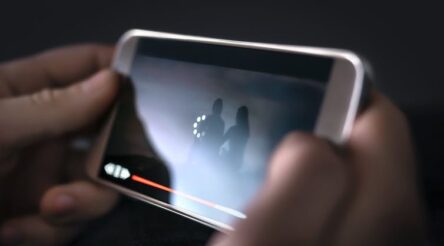 Image for Apple releases fast 5G iPhones, but not for Australia. And we’re lagging behind in getting there