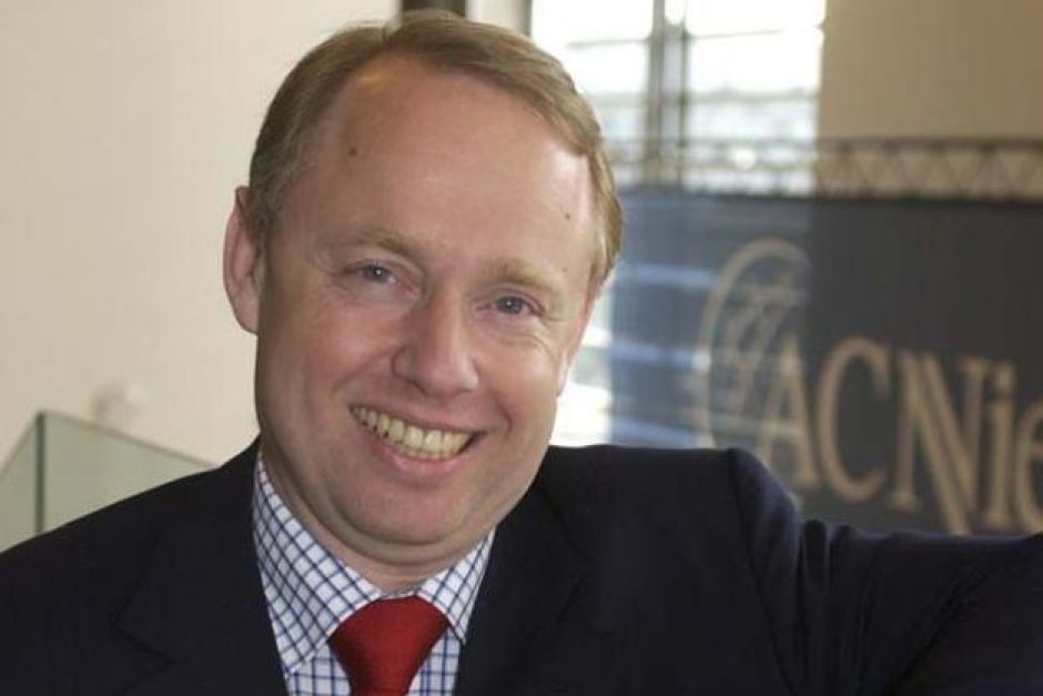 881384-3×2-940×627