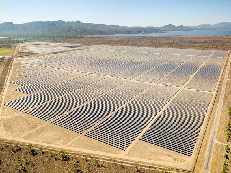 SolarFarm_1161076969_OP