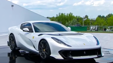 Image for Ferrari 812 debuts with Carbon Revolution road wheels