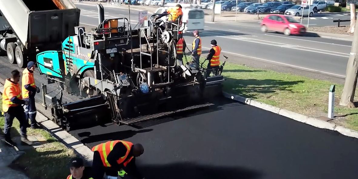Road-laying-in-Craigieburn-1181×590
