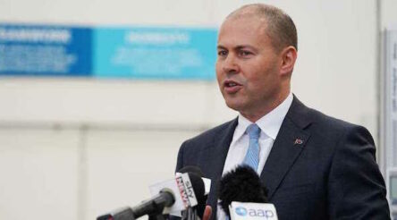 Image for Election budget focus on voters, not the economy and industry