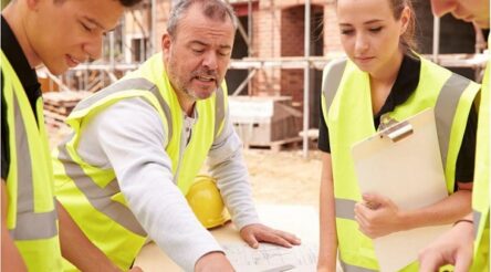 Image for Apprentice and trainee completion rates decrease