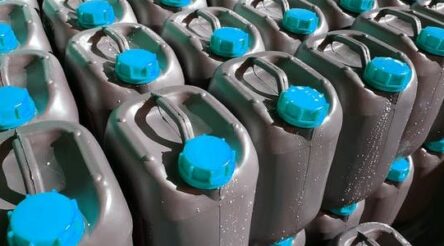 Image for Federal government to act on manufacture, stockpile of diesel exhaust fluid