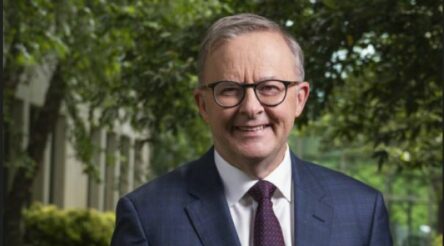 Image for Albanese talks up putting a cap on coal and gas prices