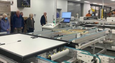 Image for Tindo Solar exports panels to Vietnam