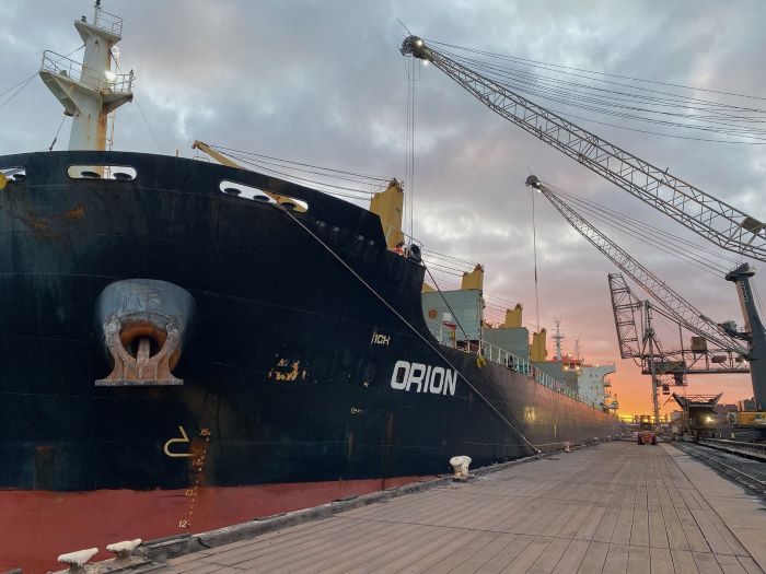 Whyalla says goodbye to coal as steelmaking goes green(er)