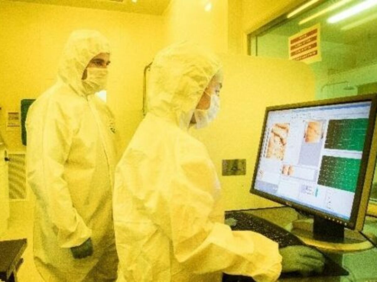 led-e1675035346667-1200×900-c-default (1)