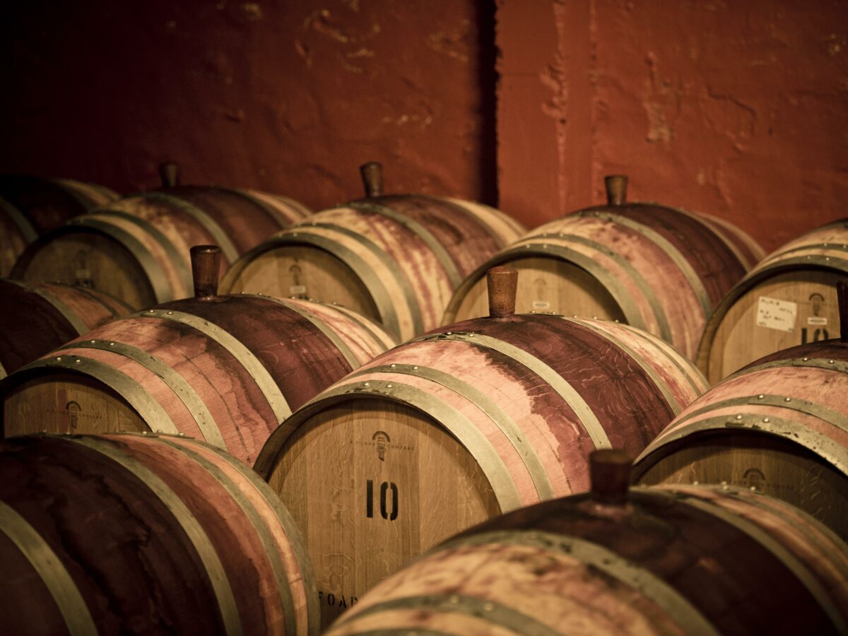 Wine-barrels_Penfolds_high-res-1200×900-c-default (1)