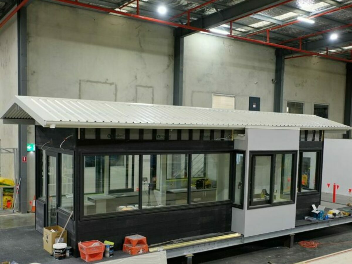 1688102919562-e1689902159464-1200×900-c-default-1200×900-c-default