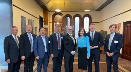 Image for CIC and GE Vernova plan hydrogen plants that draw water from the air