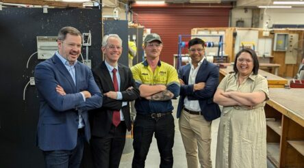 Image for Federal, Queensland governments announce $20 million for statewide battery technology training