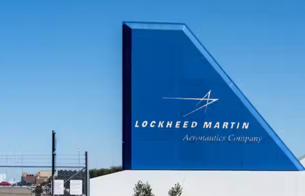 Australia is axing a $7bn military satellite project, leaving defence comms potentially vulnerable