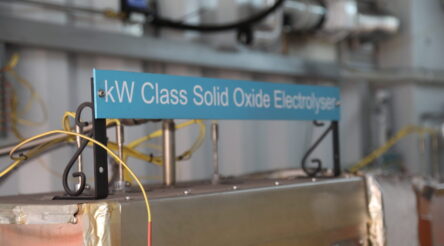 Image for Electrolyser manufacturing a $1.7 billion opportunity: CSIRO