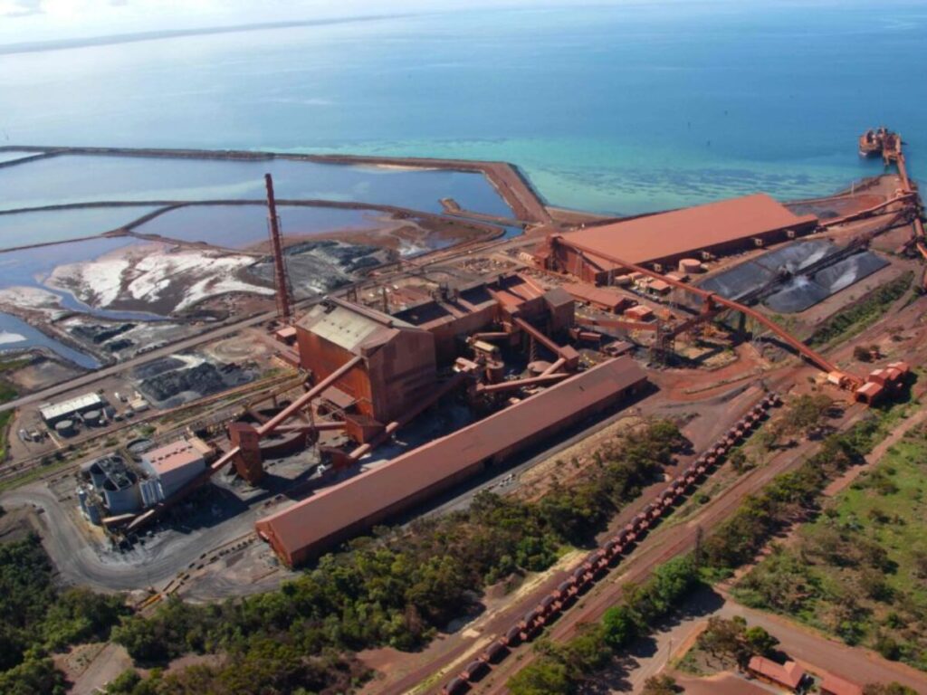Federal, SA governments pledge $2.4 billion to assist Whyalla Steelworks’ transition