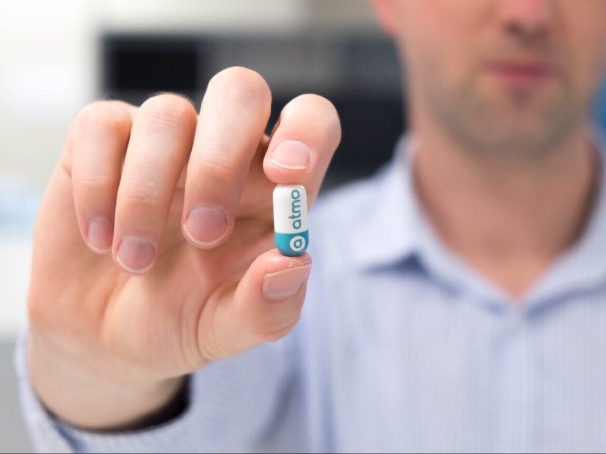 ATMO-Pill-in-context-1754_x_1170-e1744689416126-1200×900-c-default