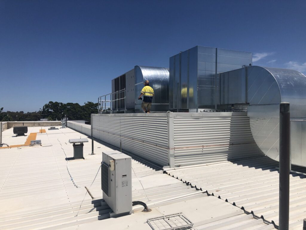 Industry calls for heat pump rebate pause over safety concerns