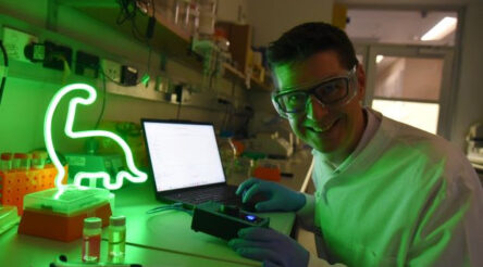 Image for UQ scientists unleash $60 DNA detector that puts genetics labs in your garage